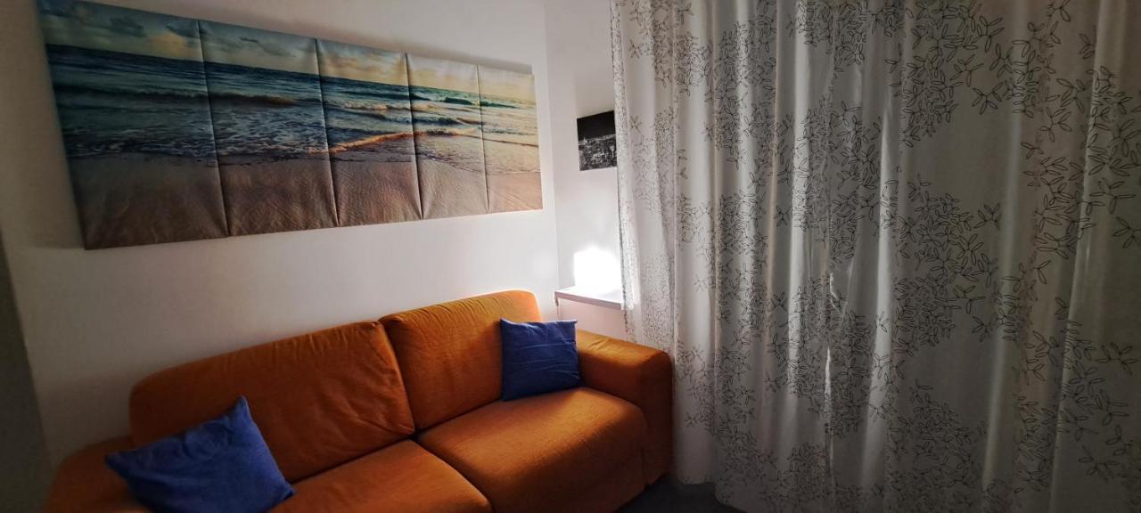 Waterfront Apartment La Spezia Bagian luar foto